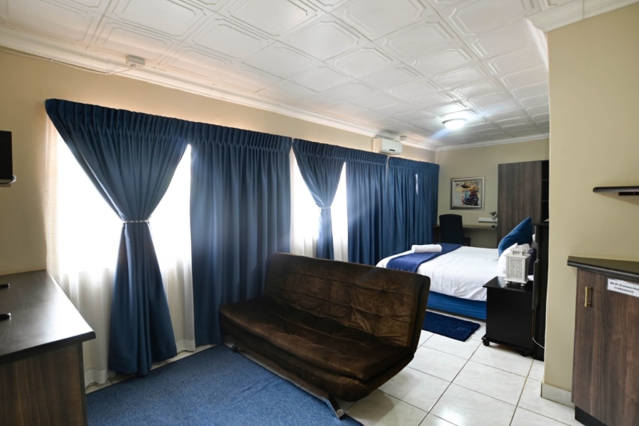 19 Bedroom Property for Sale in Winternest Gauteng