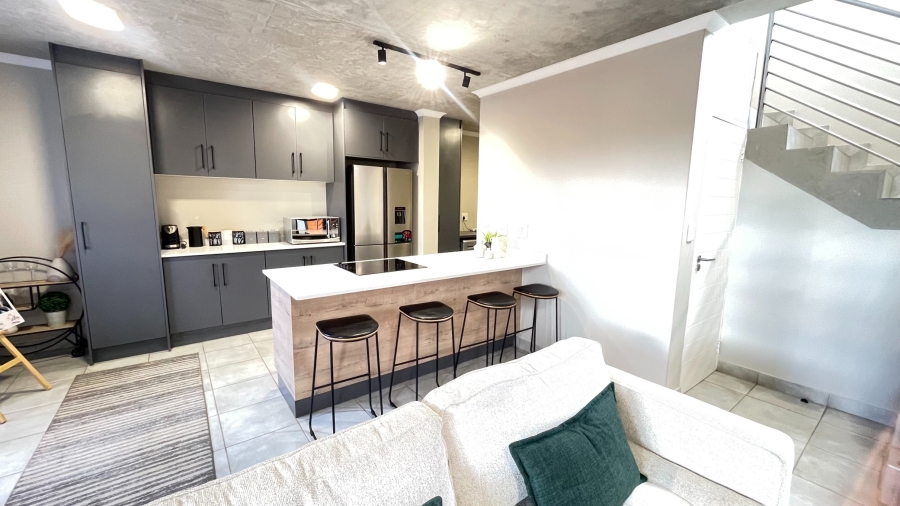 3 Bedroom Property for Sale in Sinoville Gauteng