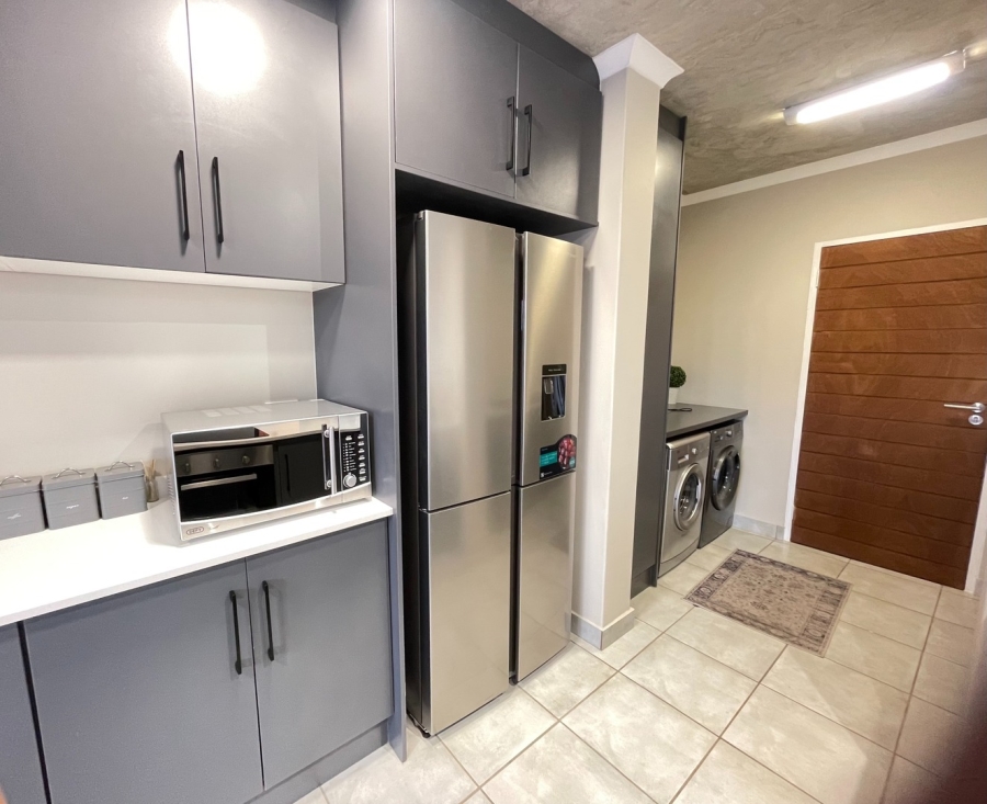 3 Bedroom Property for Sale in Sinoville Gauteng