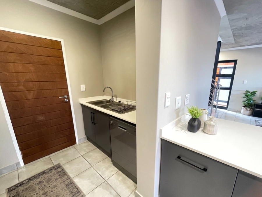 3 Bedroom Property for Sale in Sinoville Gauteng