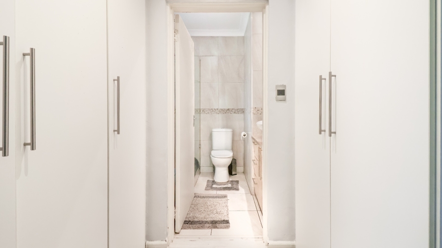 To Let 2 Bedroom Property for Rent in Douglasdale Gauteng