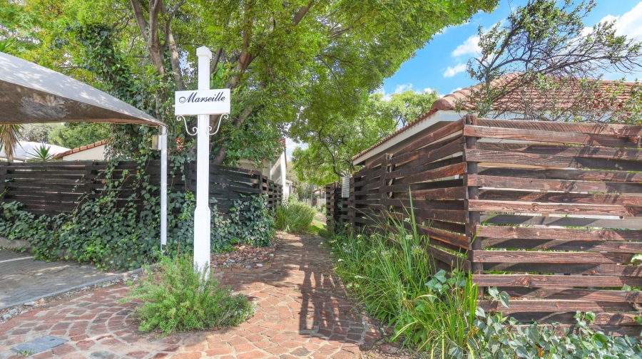 To Let 2 Bedroom Property for Rent in Douglasdale Gauteng