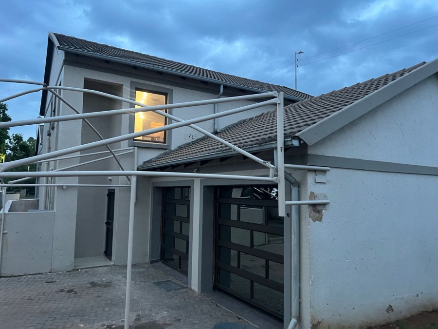 4 Bedroom Property for Sale in Winternest Gauteng