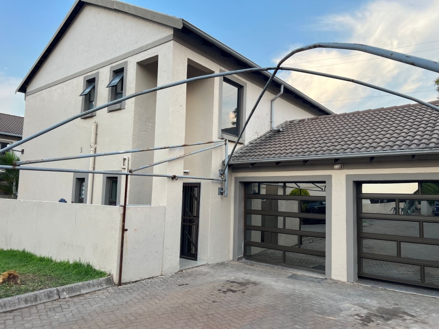 4 Bedroom Property for Sale in Winternest Gauteng