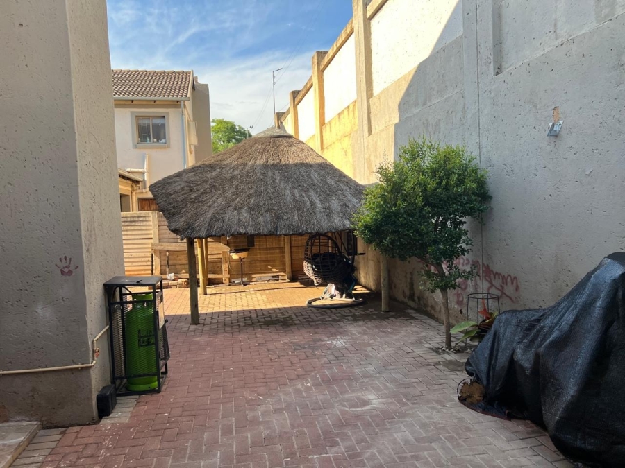 4 Bedroom Property for Sale in Winternest Gauteng