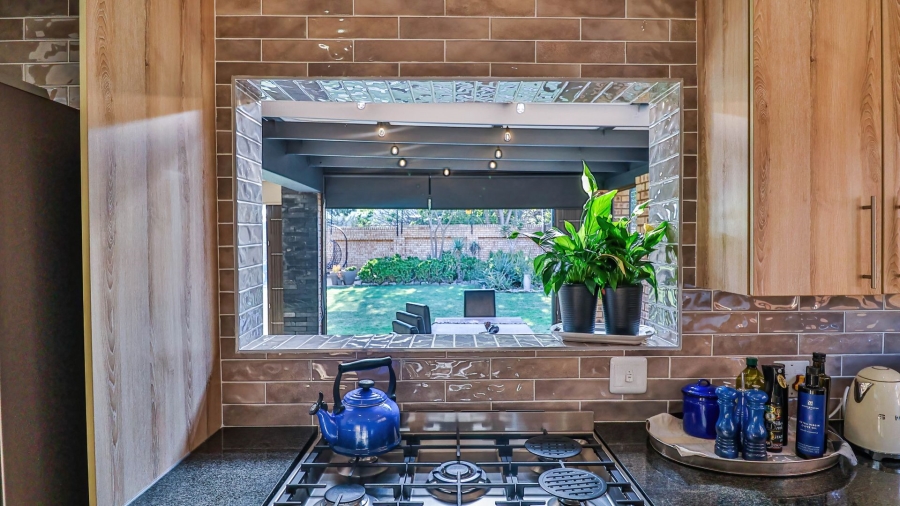 3 Bedroom Property for Sale in New Redruth Gauteng