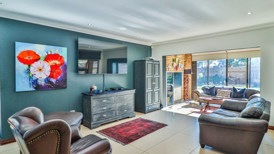 3 Bedroom Property for Sale in New Redruth Gauteng