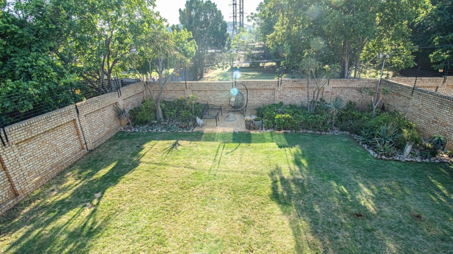 3 Bedroom Property for Sale in New Redruth Gauteng