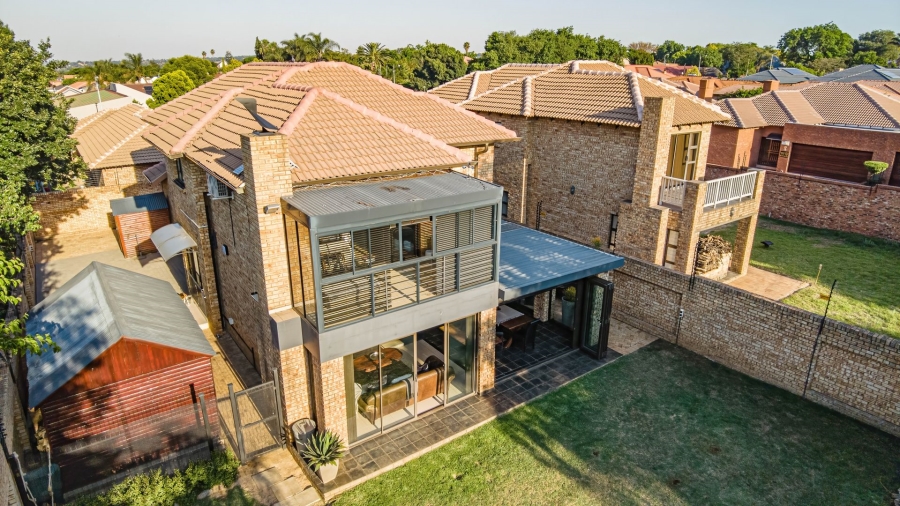 3 Bedroom Property for Sale in New Redruth Gauteng