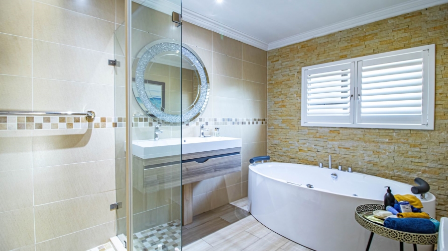 3 Bedroom Property for Sale in New Redruth Gauteng