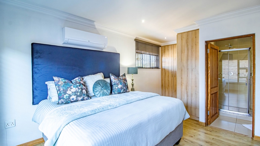 3 Bedroom Property for Sale in New Redruth Gauteng