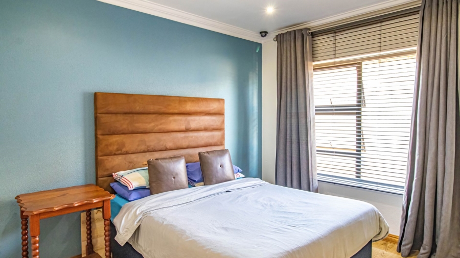 3 Bedroom Property for Sale in New Redruth Gauteng