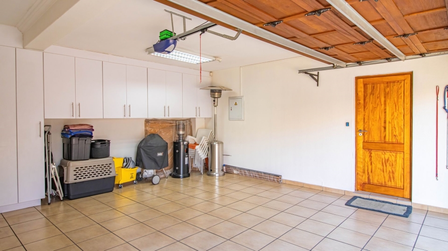 3 Bedroom Property for Sale in New Redruth Gauteng