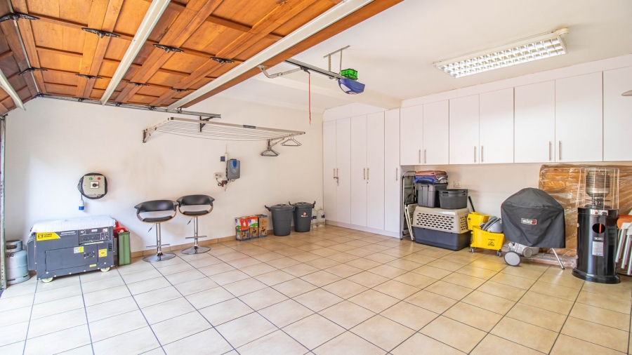 3 Bedroom Property for Sale in New Redruth Gauteng