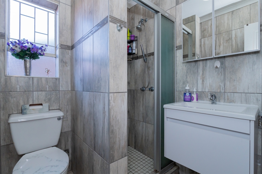 3 Bedroom Property for Sale in Birchleigh Gauteng