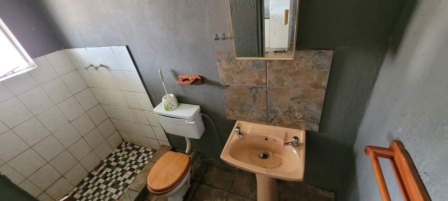 5 Bedroom Property for Sale in Elspark Gauteng