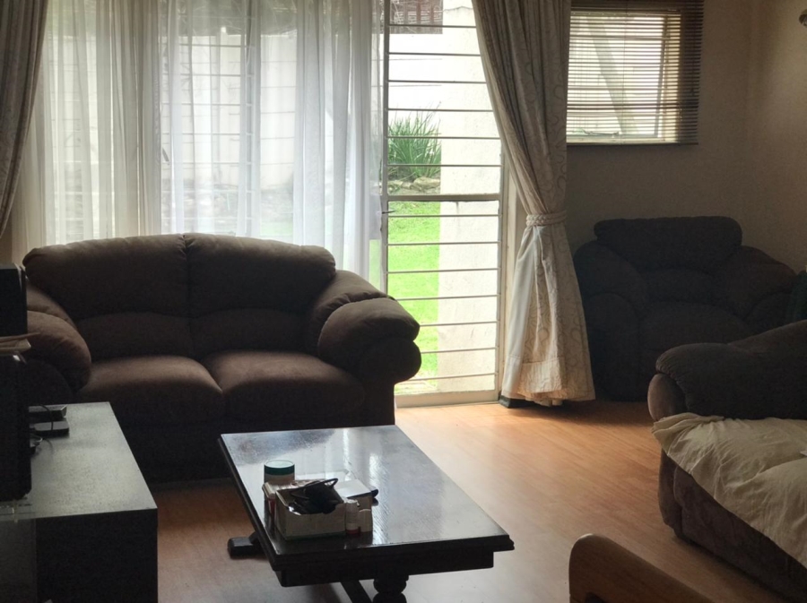 2 Bedroom Property for Sale in Eastleigh Gauteng