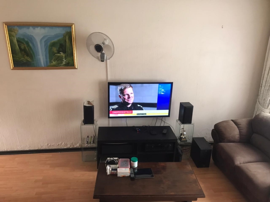 2 Bedroom Property for Sale in Eastleigh Gauteng