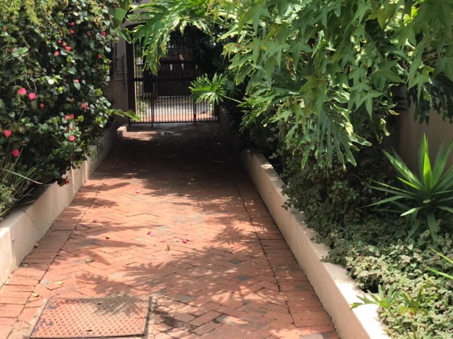 2 Bedroom Property for Sale in Eastleigh Gauteng