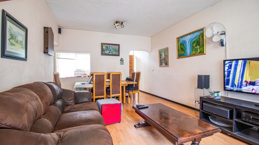 2 Bedroom Property for Sale in Eastleigh Gauteng