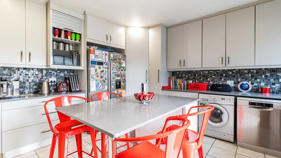 4 Bedroom Property for Sale in Eden Glen Gauteng