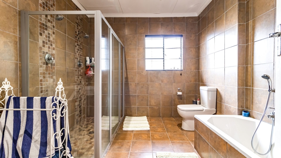 4 Bedroom Property for Sale in Eden Glen Gauteng