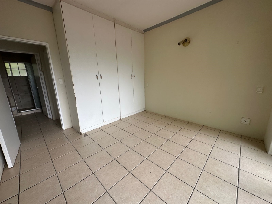 To Let 3 Bedroom Property for Rent in Randpark Gauteng