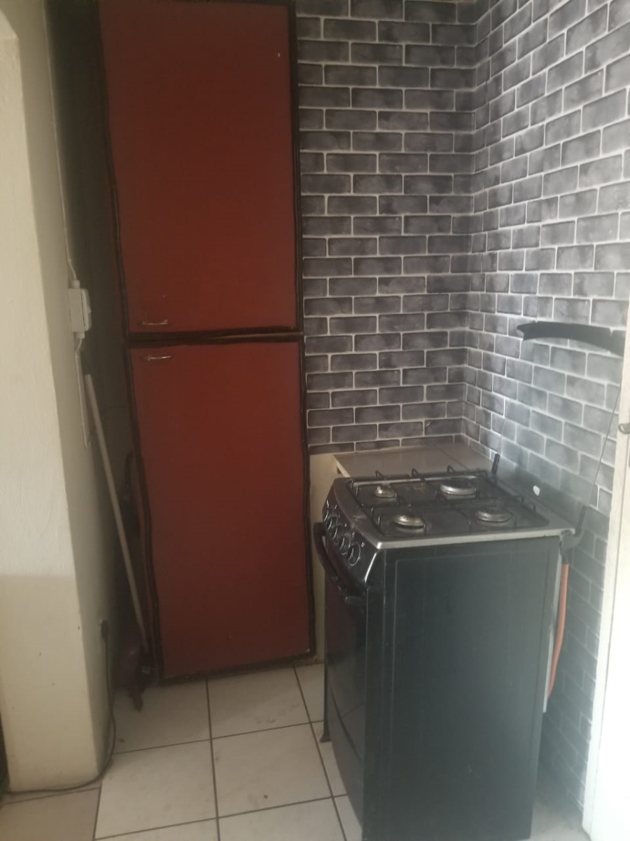 To Let 1 Bedroom Property for Rent in Randpark Gauteng