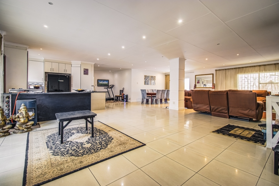 4 Bedroom Property for Sale in Isandovale Gauteng