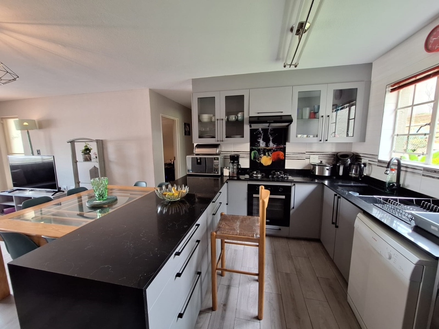 3 Bedroom Property for Sale in Eden Glen Gauteng