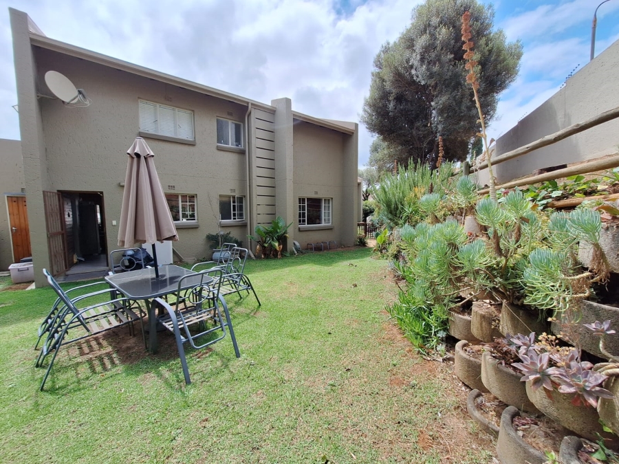 3 Bedroom Property for Sale in Eden Glen Gauteng
