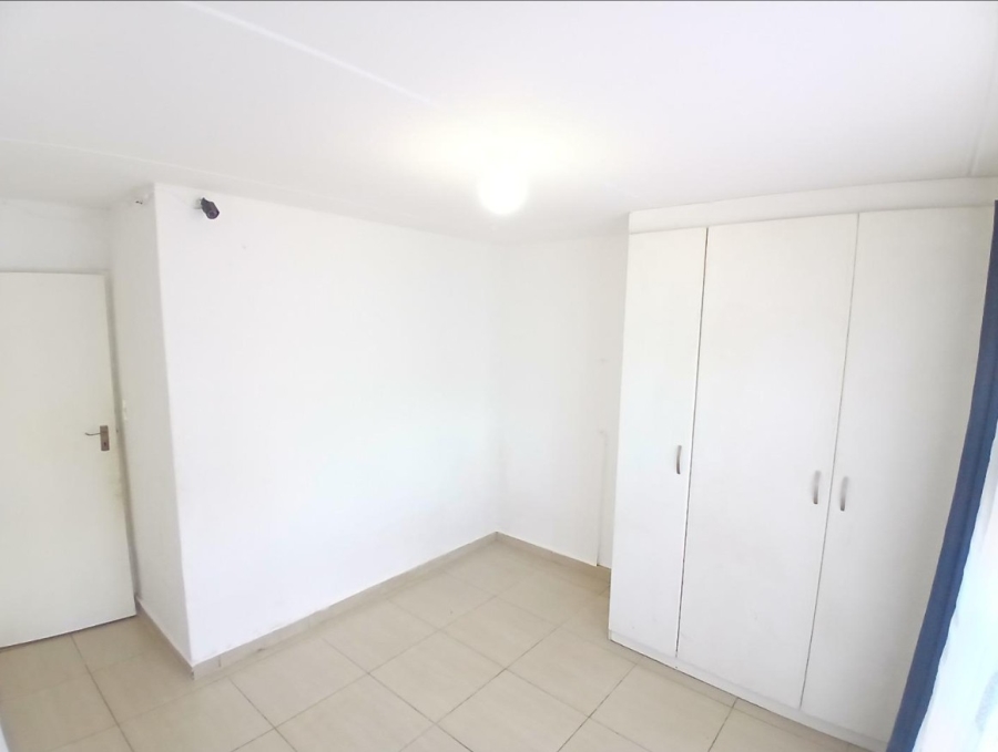 2 Bedroom Property for Sale in Mondeor Gauteng