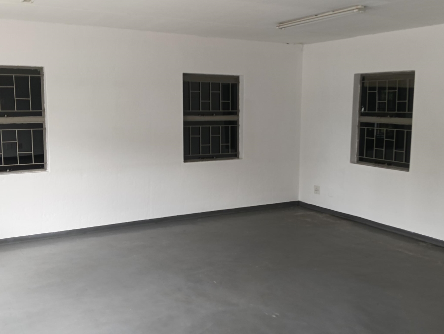 To Let commercial Property for Rent in Silvertondale Gauteng