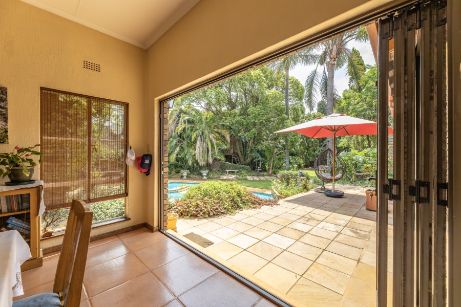 4 Bedroom Property for Sale in Norscot Gauteng