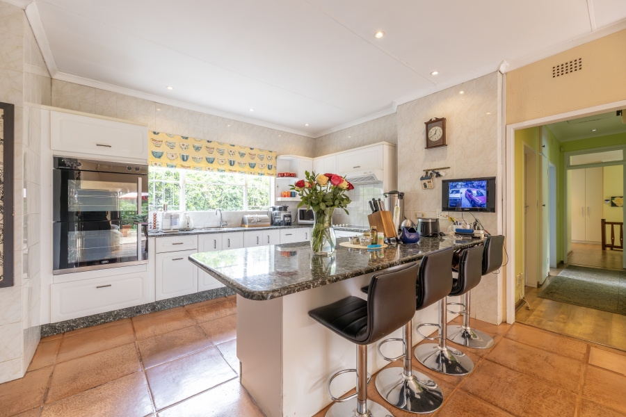 4 Bedroom Property for Sale in Norscot Gauteng