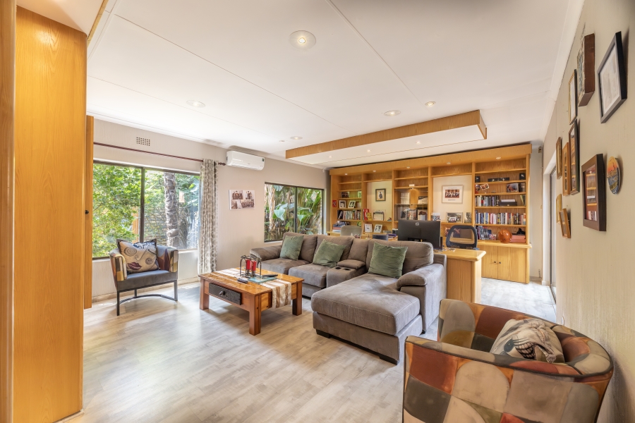 4 Bedroom Property for Sale in Norscot Gauteng