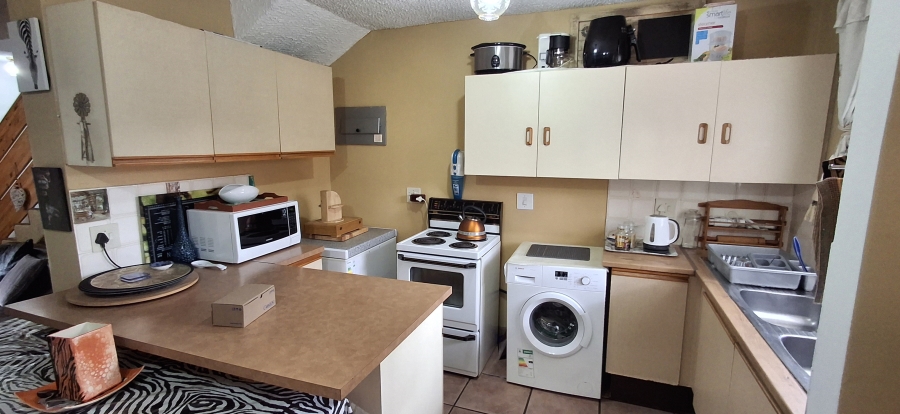 2 Bedroom Property for Sale in Garsfontein Gauteng