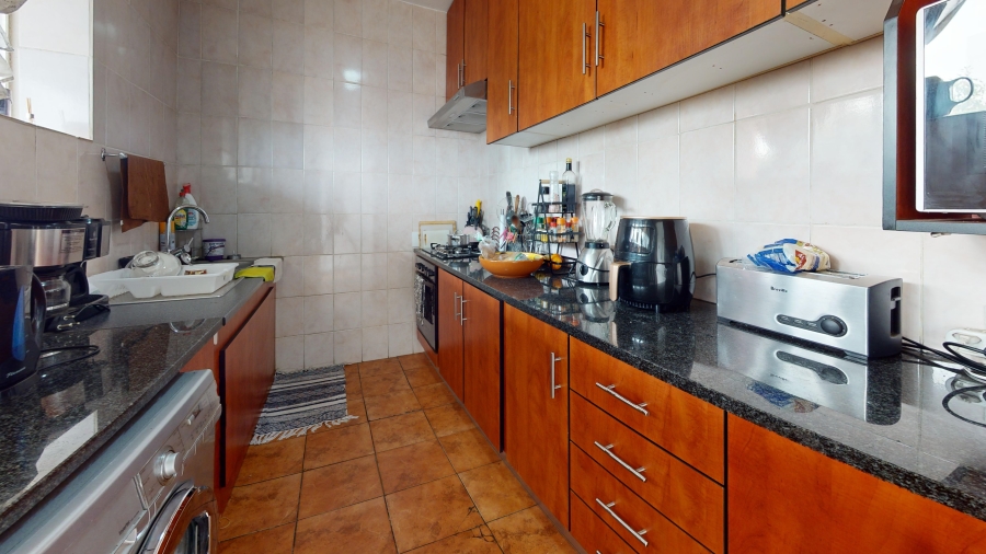 1 Bedroom Property for Sale in Symhurst Gauteng