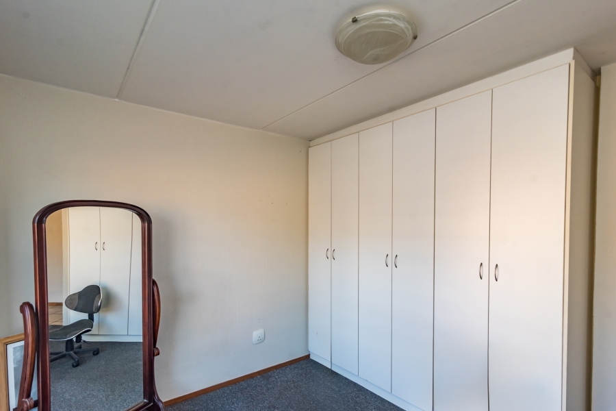 2 Bedroom Property for Sale in Weltevreden Park Gauteng