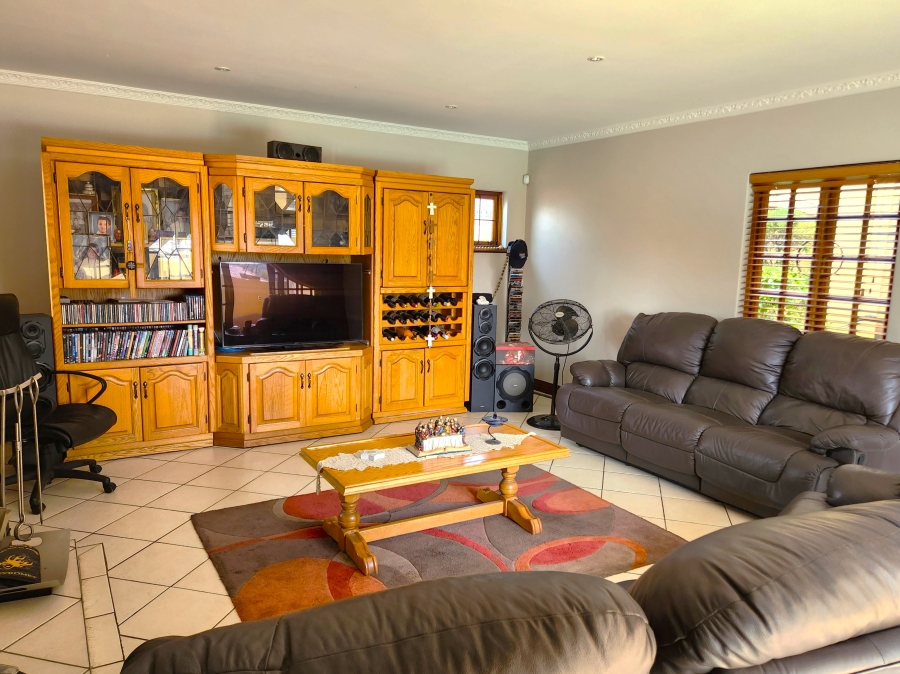 4 Bedroom Property for Sale in Kensington Gauteng