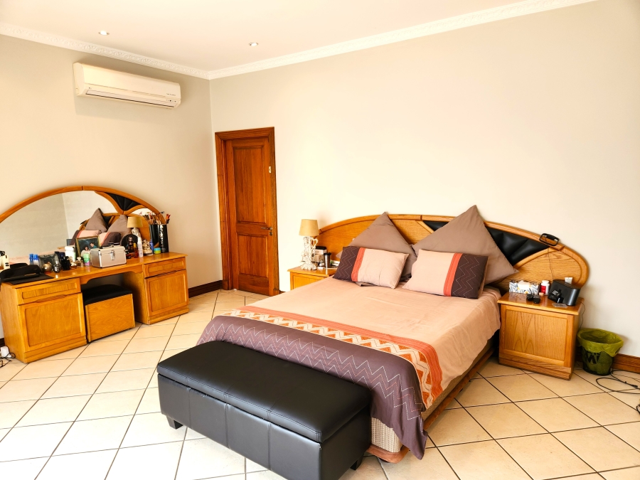 4 Bedroom Property for Sale in Kensington Gauteng