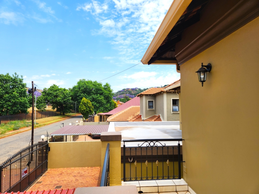 4 Bedroom Property for Sale in Kensington Gauteng