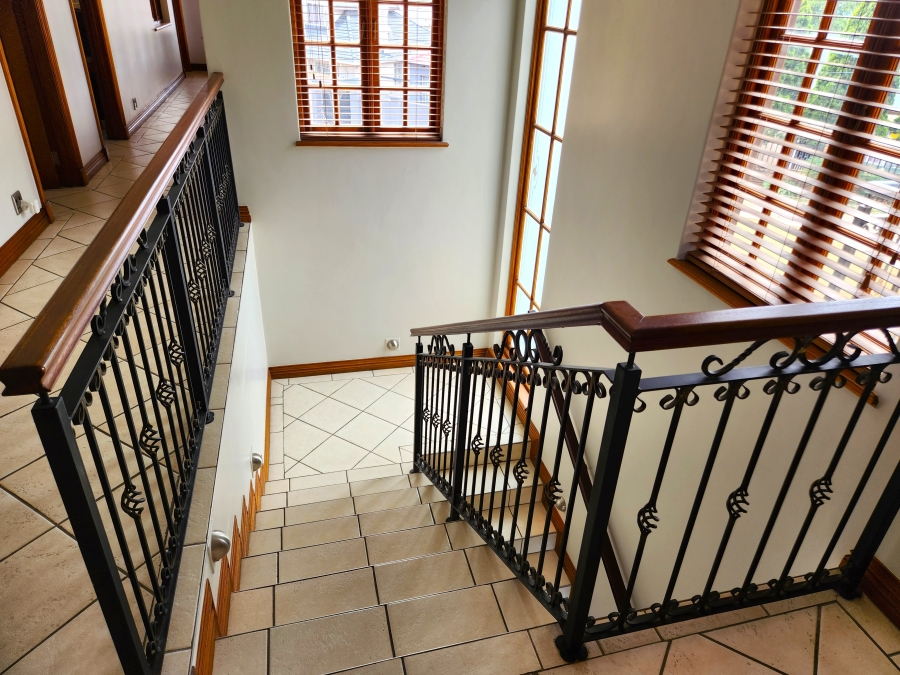 4 Bedroom Property for Sale in Kensington Gauteng