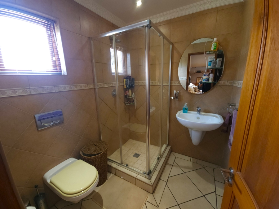 4 Bedroom Property for Sale in Kensington Gauteng