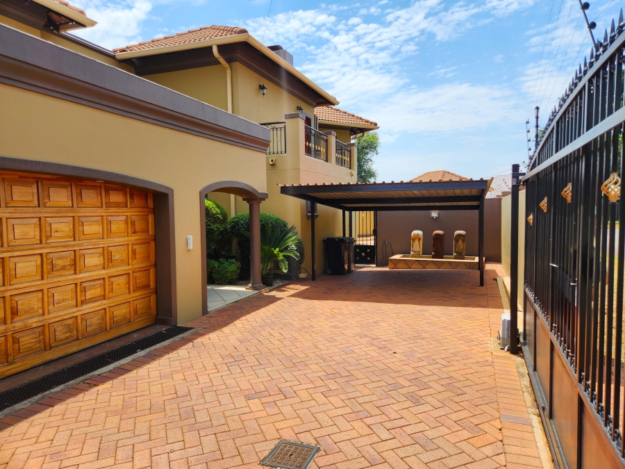 4 Bedroom Property for Sale in Kensington Gauteng