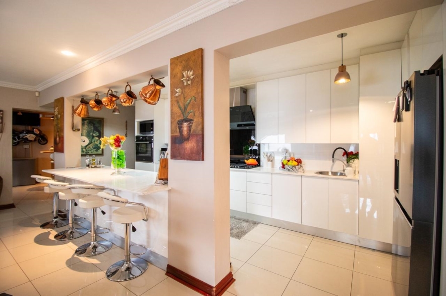 4 Bedroom Property for Sale in New Redruth Gauteng