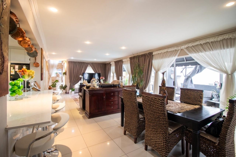 4 Bedroom Property for Sale in New Redruth Gauteng