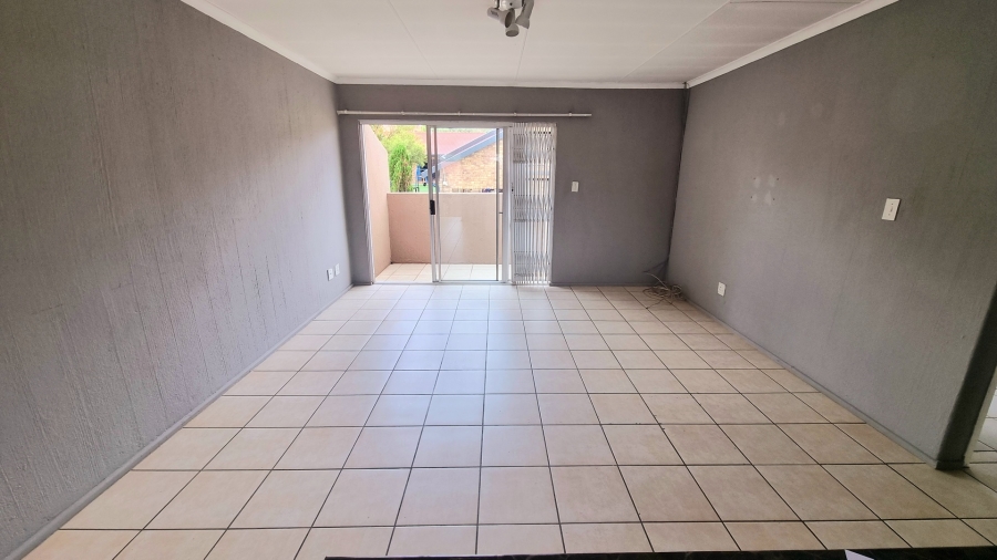 3 Bedroom Property for Sale in Halfway Gardens Gauteng