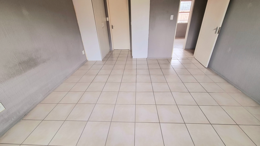 3 Bedroom Property for Sale in Halfway Gardens Gauteng