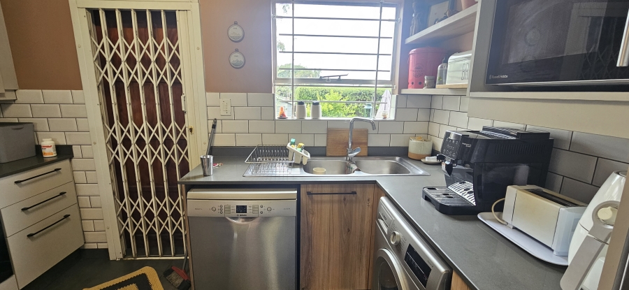 2 Bedroom Property for Sale in Dowerglen Ext 3 Gauteng